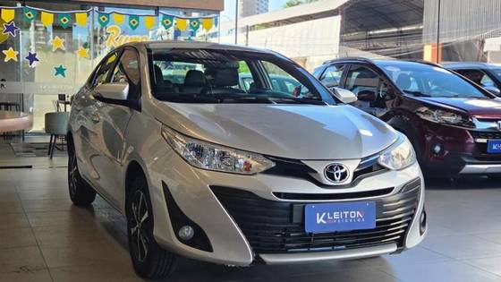 TOYOTA YARIS 1.5 16V FLEX XS MULTIDRIVE